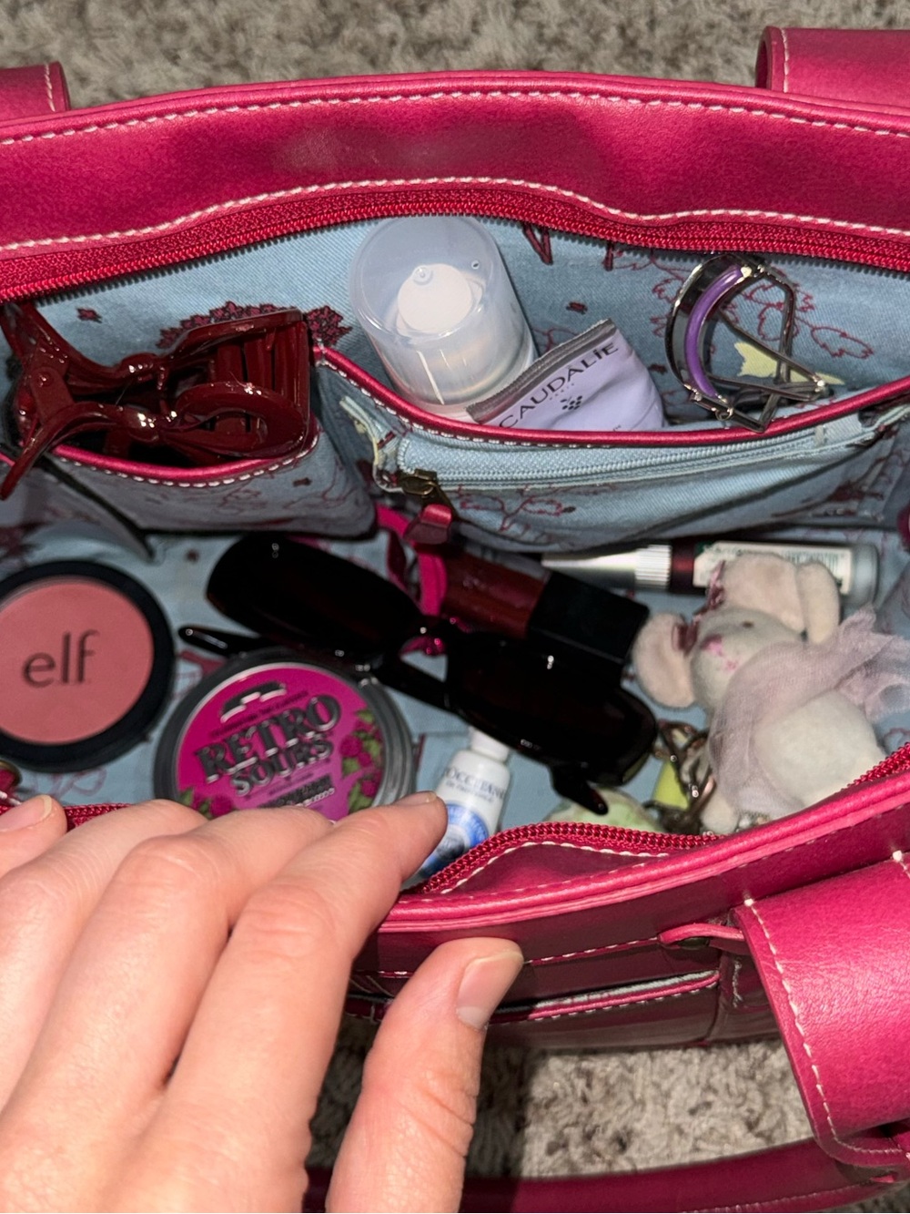 Franklin Covey Fuchsia Double-Pocket Shoulder Bag - Picture 9 of 9